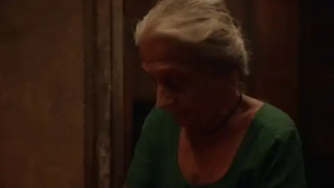 Still 5 of Muthassi (Season 1) DS4K WEB-DL [Hindi (DD5.1) & Malayalam] 4K 1080p 720p & 480p Dual Audio [x264/ESubs] | .