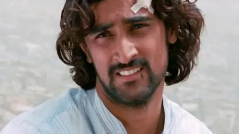 Still 6 of Rang De Basanti (2006) BluRay [Hindi DD5.1] 1080p 720p & 480p [x264/Esubs]