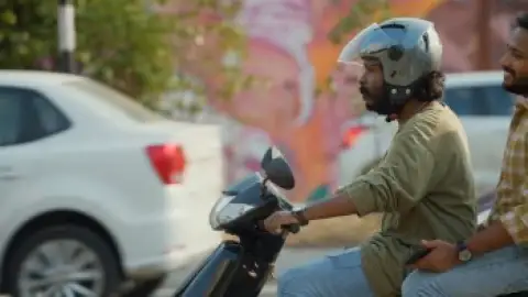 Still 5 of Falimy (2023) WEB-DL [Hindi DD5.1] 1080p 720p & 480p [x264/ESubs]