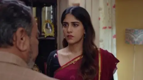 Still 7 of Santhana Prapthirasthu (2025) WEB-DL [Hindi (DD5.1) & Telugu] 1080p 720p & 480p Dual Audio [x264/HEVC]
