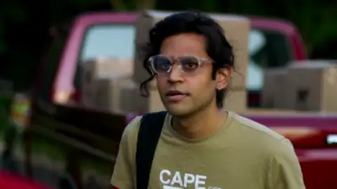Still 3 of Shiv Shastri Balboa (2023) WEB-DL [Hindi DD5.1] 1080p 720p & 480p [x264/HEVC]