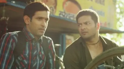 Still 3 of Mirzapur (Season 1) WEB-DL [Hindi DD5.1] 1080p 720p & 480p [x264/HEVC] HD | ALL Episodes [PrimeVideo Series]