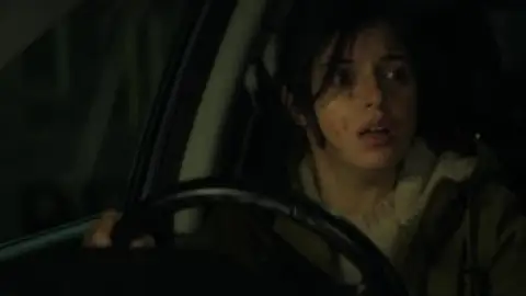 Still 1 of SAVi (2024) WEB-DL [Hindi DD5.1] 1080p 720p & 480p [x264/HEVC]