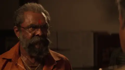 Still 2 of Gurudev Hoysala (2023) WEB-DL [Hindi (ORG 5.1) + Kannada] 1080p 720p & 480p Dual Audio [x264/ESub] HEVC