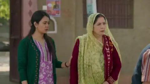 Still 6 of Panchayat (Season 4) WEB-DL [Hindi DD5.1] 4K 1080p 720p & 480p [x264/HEVC] HD | ALL Episodes [PrimeVideo Series]