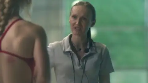Still 4 of Olympo (Season 1) WEB-DL [Hindi (DD5.1) & English] 1080p 720p & 480p x264 | NF Series
