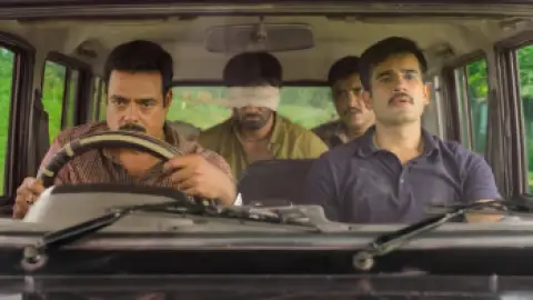 Still 3 of Khakee: The Bihar Chapter (Season 1) WEB-DL [Hindi DD5.1] 1080p 720p & 480p [x264/HEVC] HD | ALL Episodes [NF Series]