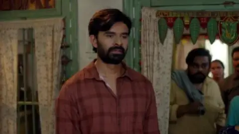 Still 1 of Fakt Mahilao Maate (2022) WEB-DL [Hindi (DD2.0) & Gujarati] 4K 1080p 720p & 480p Dual Audio [x264/HEVC]