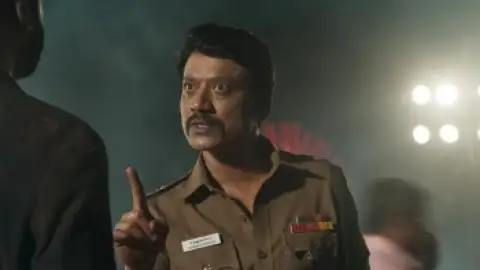 Still 8 of Maanaadu (2021) UNCUT WEB-DL [Hindi (DD5.1) & Tamil] 4K 1080p 720p & 480p Dual Audio [x264/10Bit-HEVC]