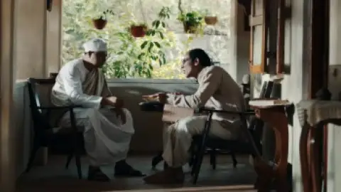 Still 8 of Swatantra Veer Savarkar (2024) WEB-DL [Hindi DD5.1] 4K 1080p 720p & 480p [x264/HEVC]