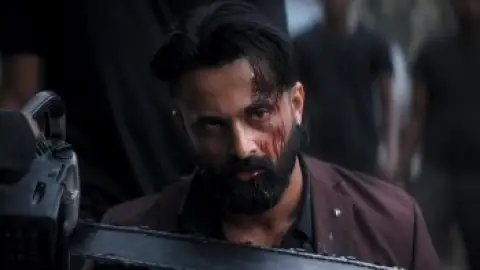 Still 3 of Marco (2024) DS4K WEB-DL [Hindi (ORG 5.1) & Malayalam] 4K 1080p 720p & 480p Dual Audio [x264/10Bit-HEVC]