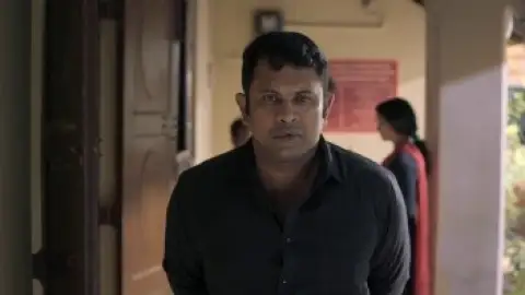 Still 1 of Love Under Construction (2025) WEB-DL [Hindi (ORG 5.1) & Malayalam] 4K 1080p 720p & 480p Dual Audio [x264/ESubs] | HotStar Series