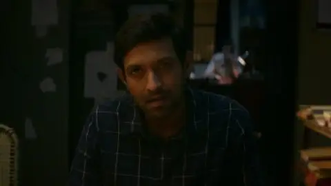 Still 7 of 12TH Fail (2023) WEB-DL [Hindi DD5.1] 4K 1080p 720p & 480p [x264/HEVC]