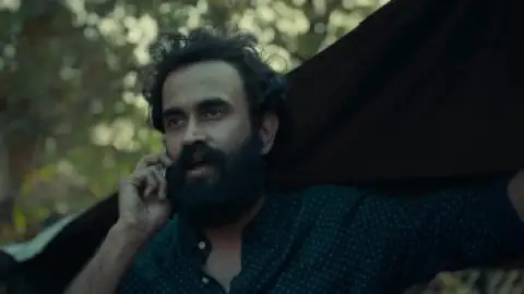 Still 1 of Kerala Crime Files (Season 1) WEB-DL [Hindi (DD5.1) & Malayalam] 4K 1080p 720p & 480p [x264/HEVC] | [ALL Episodes] | JioHotStar Series