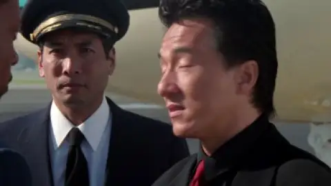 Still 3 of Rush Hour (1998) BluRay [Hindi (ORG 2.0) & English] 1080p 720p & 480p Dual Audio [x264/10Bit-HEVC]