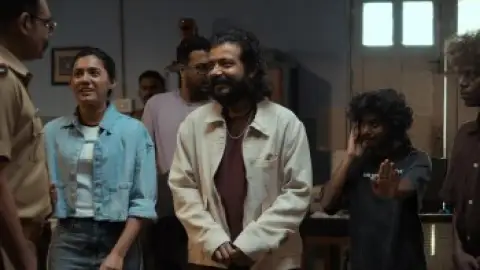Still 6 of Karakkam (2026) DS4K WEB-DL [Hindi (DD5.1) & Malayalam] 4K 1080p 720p & 480p Dual Audio [x264/10Bit-HEVC]