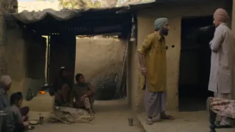 Still 2 of Amar Singh Chamkila (2024) WEB-DL [Hindi DD5.1] 1080p 720p & 480p [x264/HEVC]