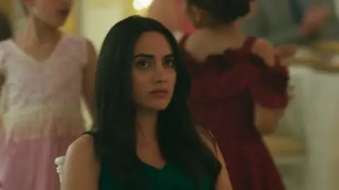 Still 7 of The Persian Version (2023) WEB-DL [Hindi (ORG 5.1) & English] 4K 1080p 720p & 480p Dual Audio [x264/10Bit-HEVC]