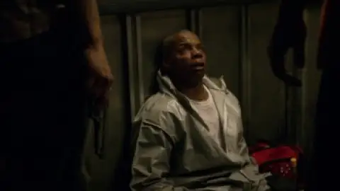 Still 5 of Quarantine 2: Terminal (2011) WEB-DL [Hindi (DD2.0) & English] 1080p 720p & 480p Dual Audio [x264/10Bit-HEVC]
