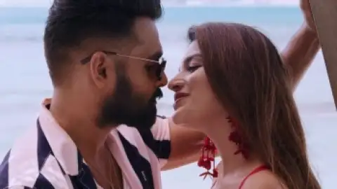 Still 7 of iSmart Shankar (2019) UNCUT DS4K WEB-DL [Hindi (ORG 5.1) & Telugu] 4K 1080p 720p & 480p Dual Audio [x264/HEVC]