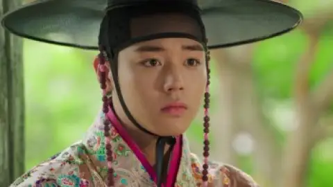 Still 1 of Flower Crew: Joseon Marriage Agency (Season 1) WEB-DL [Hindi (ORG 2.0) & Korean] 1080p 720p & 480p x264 Dual Audio DD2.0