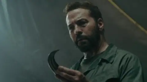 Still 4 of Primitive War (2025) WEB-DL [Hindi (DD2.0) & English] 4K 1080p 720p & 480p Dual Audio [x264/10Bit-HEVC]