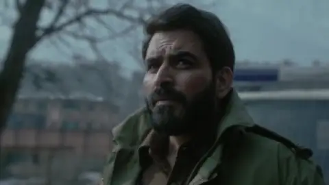 Still 3 of Baramulla (2025) WEB-DL [Hindi DD5.1] 4K 1080p 720p & 480p [x264/HEVC]