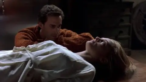Still 5 of Killing Me Softly (2002) BluRay [Hindi (DD2.0) & English] 1080p 720p & 480p Dual Audio [x264/10Bit-HEVC]