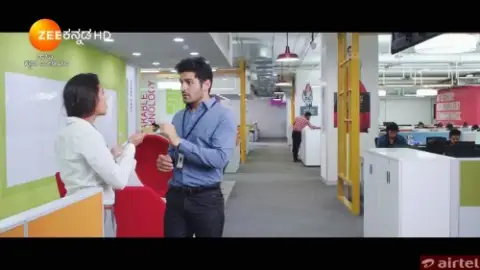 Still 2 of Raju Kannada Medium (2018) HDTV Dual Audio [Hindi & Kannada] 720p & 480p x264 HD