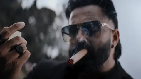 Still 6 of MARCO (2024) TRUE WEB-DL [Hindi ORG-DD5.1] 4K 1080p 720p & 480p [x264/HEVC] | [Exclusive By ]
