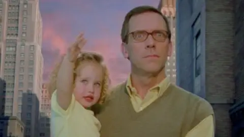 Still 6 of Stuart Little 2 (2002) BluRay [Hindi (DD5.1) & English] 1080p 720p & 480p Dual Audio [x264/10Bit-HEVC]