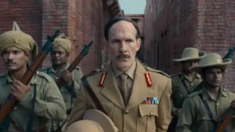 Still 6 of Kesari Chapter 2 (2025) DS4K WEB-DL [Hindi DD5.1] 4K 1080p 720p & 480p [x264/10Bit-HEVC]