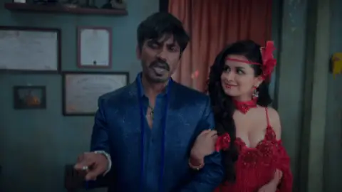 Still 4 of Tiku Weds Sheru (2023) WEB-DL [Hindi DD5.1] 4K 1080p 720p & 480p [x264/HEVC]