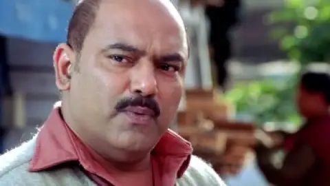 Still 1 of Bumm Bumm Bole (2010) WEB-DL [Hindi DD2.0] 1080p 720p & 480p [x264/Esub]