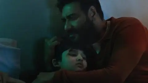 Still 6 of Shaitaan (2024) WEB-DL [Hindi DD5.1] 1080p 720p & 480p [x264/HEVC]