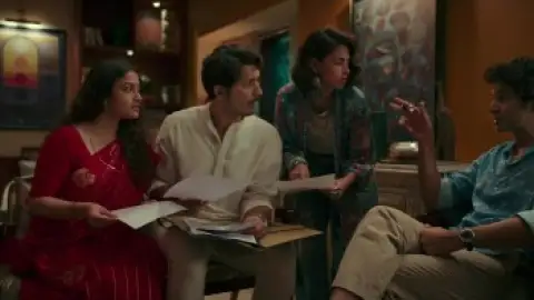 Still 7 of The Great Shamsuddin Family (2025) WEB-DL [Hindi DD5.1] 4K 1080p 720p & 480p [x264/HEVC]