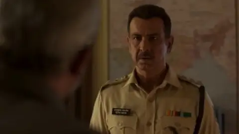 Still 5 of Gumraah (2023) WEB-DL [Hindi DD5.1] 4K 1080p 720p & 480p [x264/HEVC]