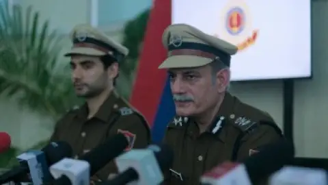 Still 2 of Paatal Lok (Season 2) WEB-DL [Hindi DD5.1] 4K 1080p 720p & 480p [x264/HEVC] HD | ALL Episodes [PrimeVideo Series]
