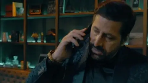 Still 6 of Cocaine (2026) WEB-DL [Hindi DD5.1] 1080p 720p & 480p [x264/HEVC]