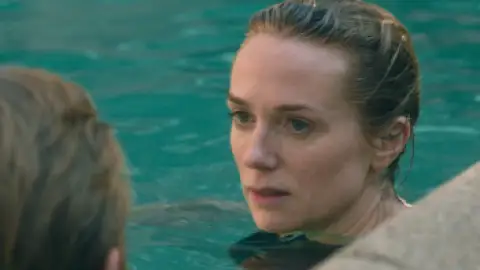Still 3 of Night Swim (2024) WEB-DL [Hindi (ORG 5.1) + English] 4K 1080p 720p & 480p Dual Audio [x264/10Bit-HEVC]