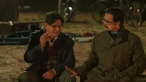 Still 2 of Mission Raniganj (2023) WEB-DL [Hindi DD5.1] 1080p 720p & 480p [x264/HEVC]