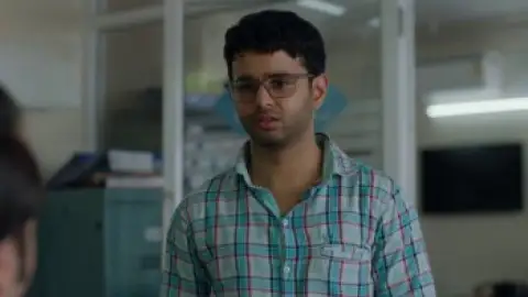 Still 1 of Jamnapaar (Season 1) WEB-DL [Hindi DD2.0] 1080p 720p & 480p x264