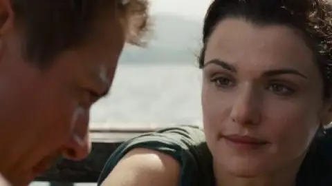 Still 6 of The Bourne Legacy (2012) BluRay [Hindi (ORG 5.1) & English] 1080p 720p & 480p Dual Audio [x264/ESubs]