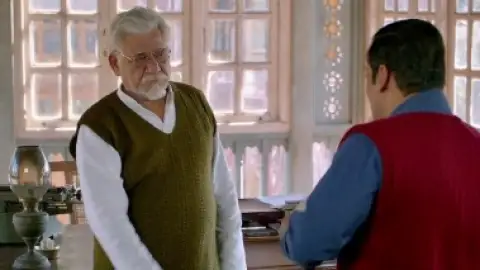 Still 4 of Tubelight (2017) WEB-DL [Hindi DD5.1] 1080p 720p & 480p [x264/HEVC]