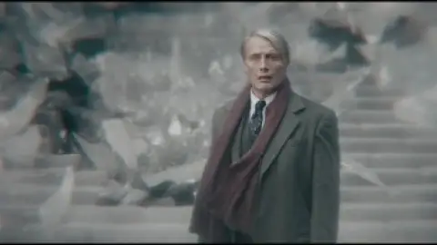 Still 6 of Fantastic Beasts: The Secrets of Dumbledore (2022) WEB-DL [Hindi (ORG 5.1) & English] 1080p 720p & 480p Dual Audio [x264/10Bit]
