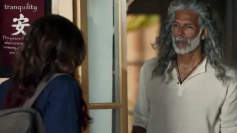 Still 4 of Starfish (2023) WEB-DL [Hindi 5.1] 1080p 720p & 480p [x264/ESubs]