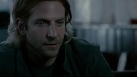Still 1 of Limitless (2011) UNRATED BluRay [Hindi (DD2.0) & English] 1080p 720p & 480p Dual Audio [x264/10Bit-HEVC]