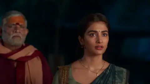 Still 3 of Acharya (2022) [HQ Hindi-Dub] WEB-DL 1080p 720p & 480p [x264/HEVC] HD