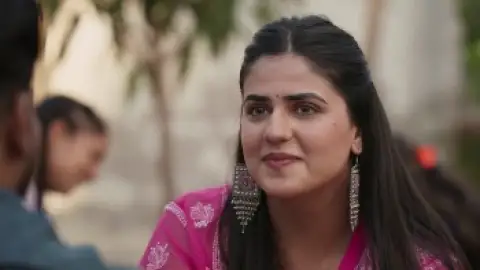 Still 4 of Rose Rosy Te Gulab (2024) WEB-DL [Punjabi DD5.1] 4K 1080p 720p & 480p [x264/HEVC]