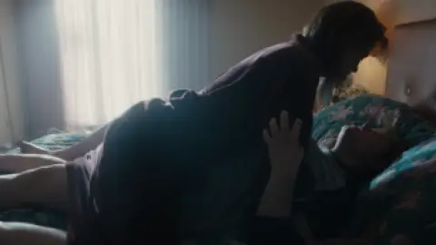Still 4 of Monster: The Lizzie Borden Story (Season 1) WEB-DL [Hindi (DD5.1) & English] 4K 1080p 720p & 480p [x264/10Bit-HEVC] | [ALL Episodes] | NF Series